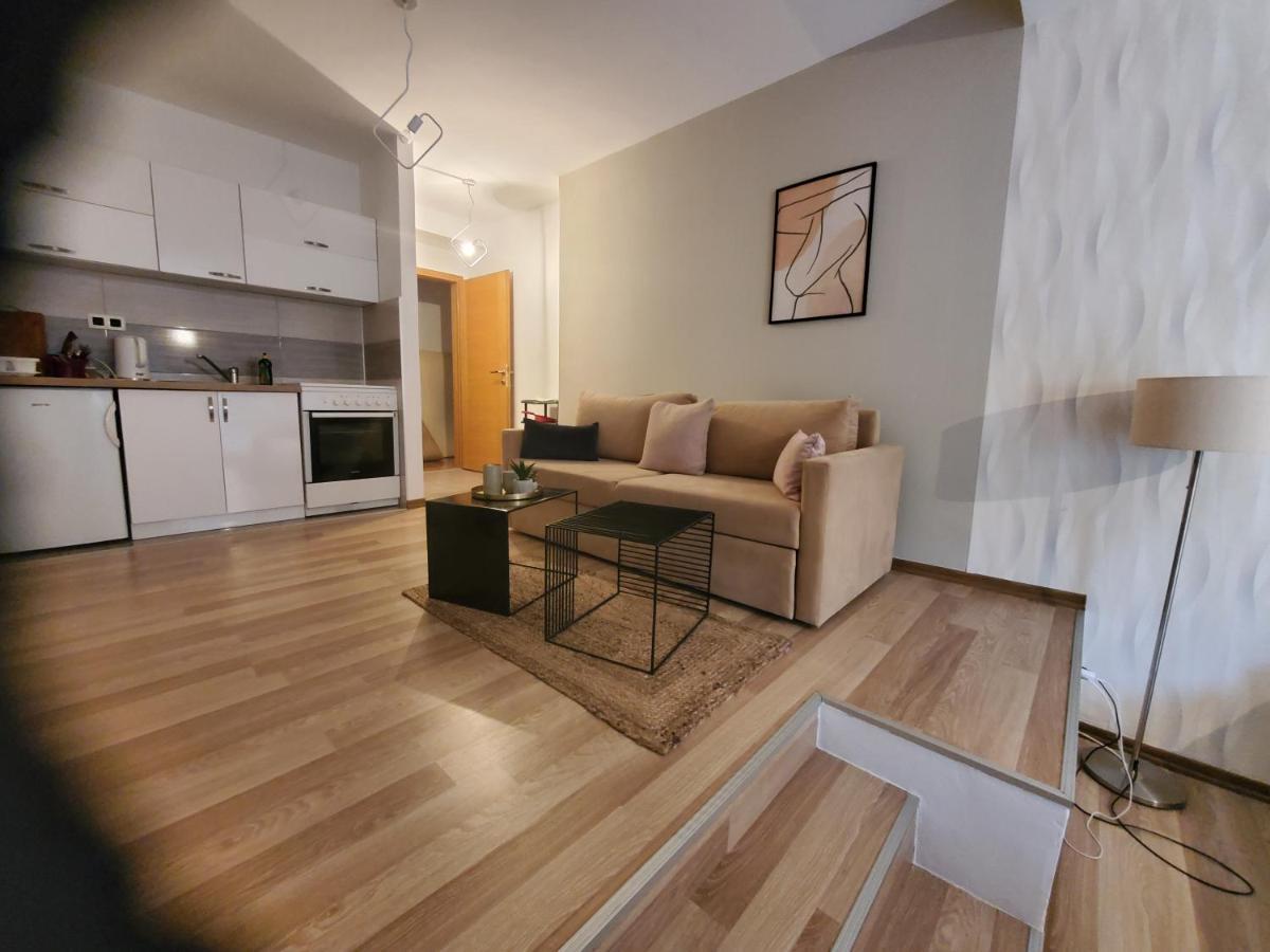 Ferienwohnung Sleep And Drive Premium SJJ Exterior foto
