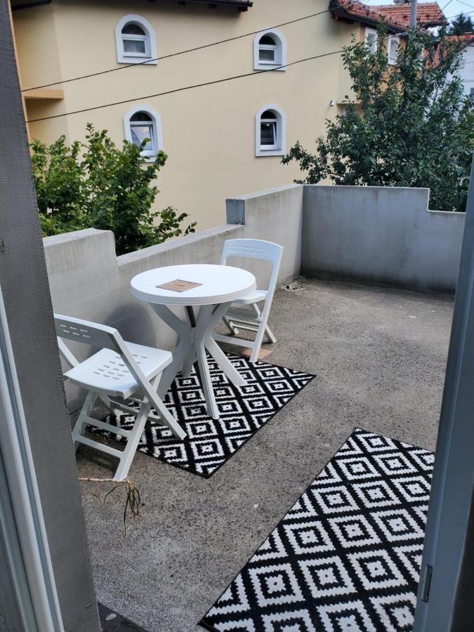Ferienwohnung Sleep And Drive Premium SJJ Exterior foto