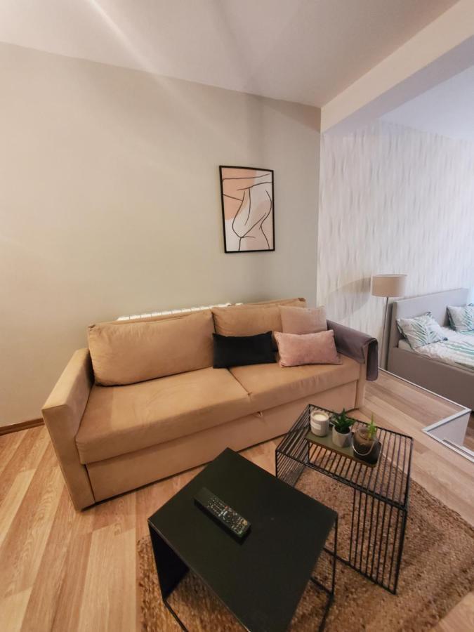 Ferienwohnung Sleep And Drive Premium SJJ Exterior foto